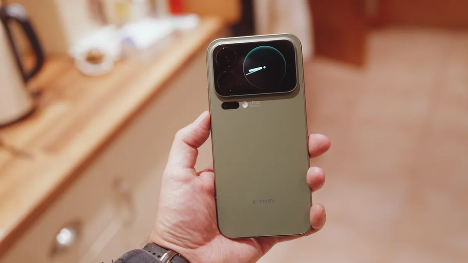 Tin xấu với Xiaomi: Cổ phiếu lao dốc sau khi Xiaomi 17 lập kỷ lục doanh số